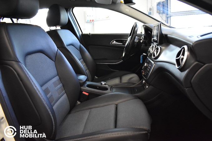 MERCEDES-BENZ GLA 180 d Automatic Executive